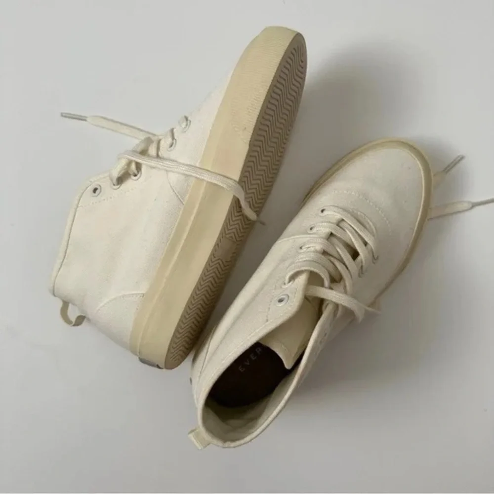 Everlane Off White High-Top Canvas Sneakers 6W / 4M Unisex